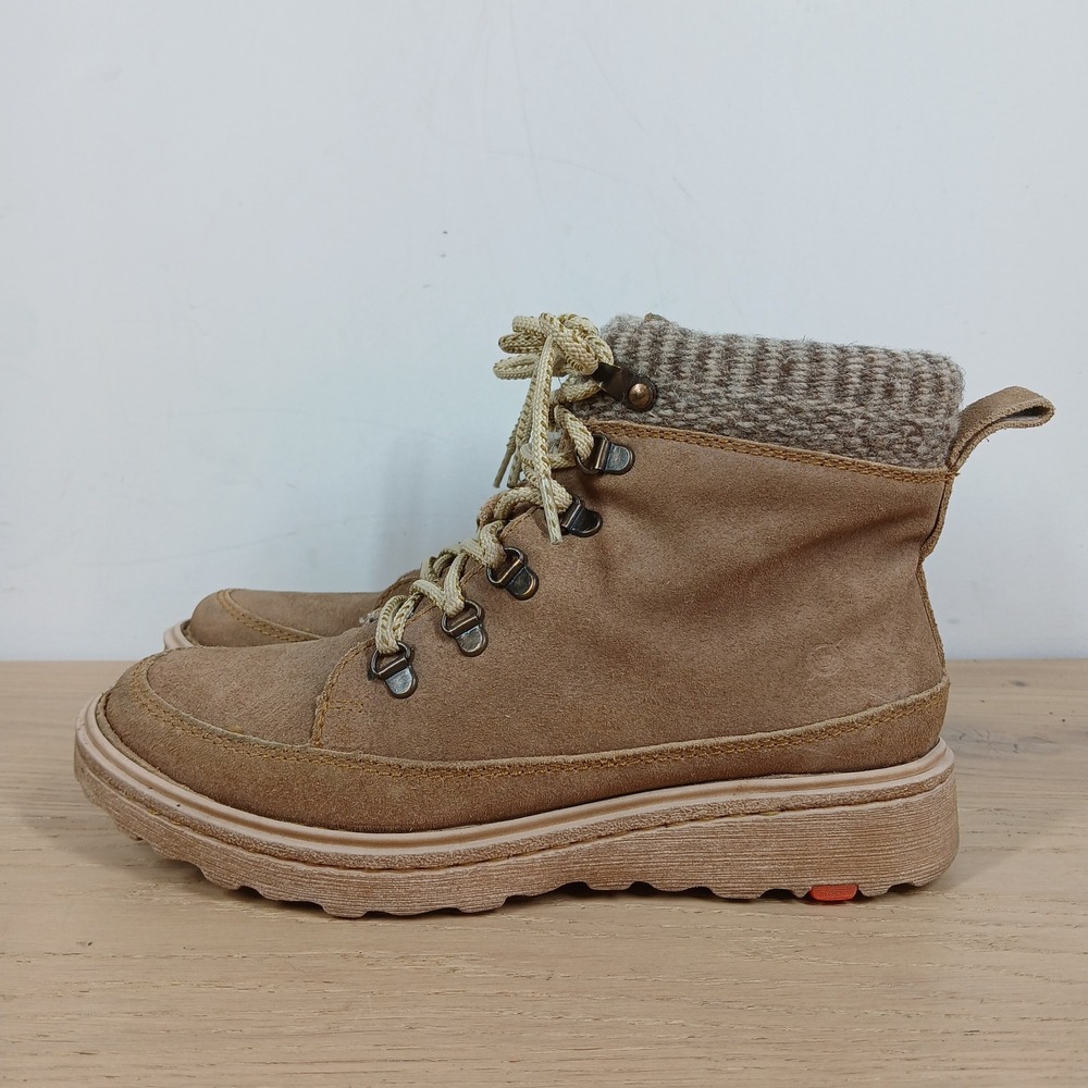 Born Ankle Boots Womens 8 Tan Suede Lace Up Platform Cozy Winter Comfort